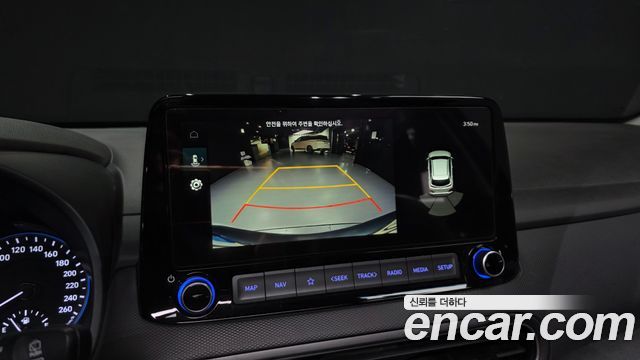 Hyundai Kona 2021 — photo 21