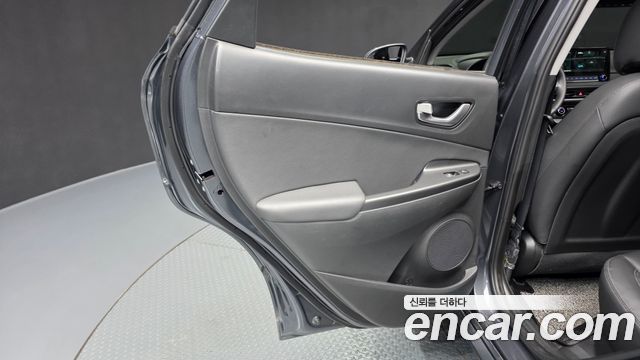 Hyundai Kona 2021 — photo 15