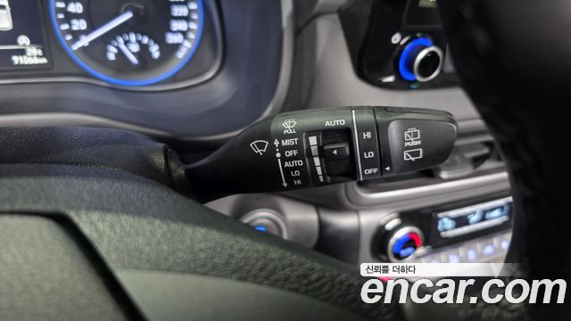Hyundai Kona 2021 — photo 27