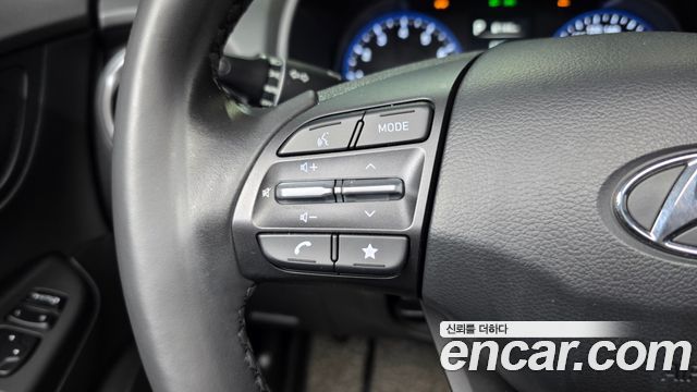 Hyundai Kona 2021 — photo 28