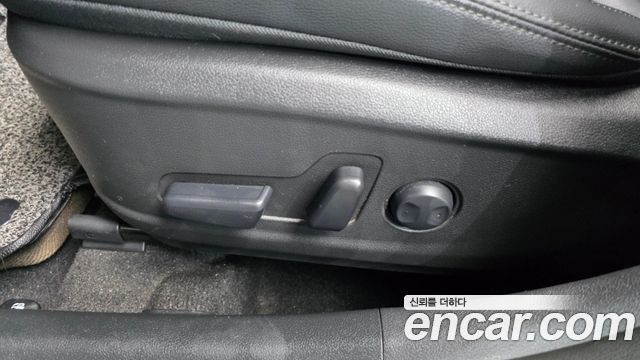 Hyundai Kona 2021 — photo 31