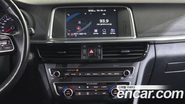 Kia K5 2019 — photo 14