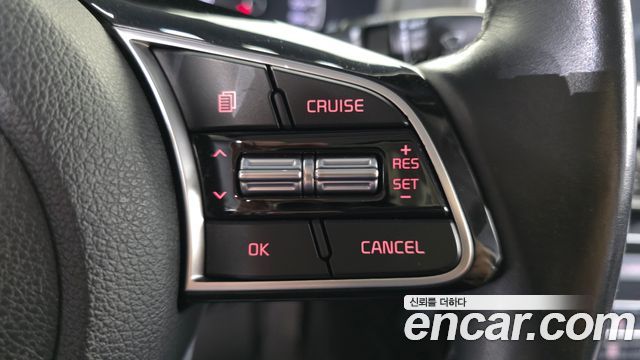 Kia K5 2019 — photo 18