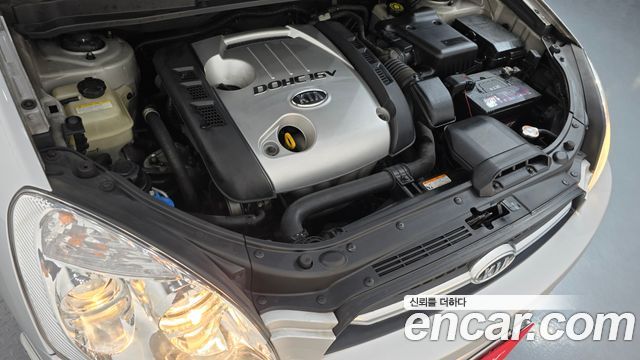 Kia Carens 2007 — photo 6