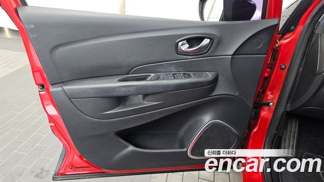 Renault Korea QM3 2018 — photo 14