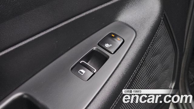 Hyundai Santafe 2022 — photo 18