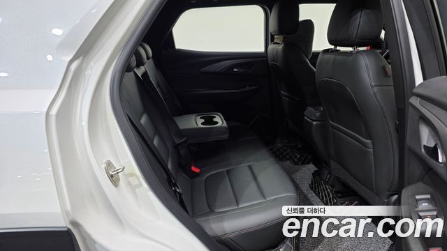 Chevrolet Korea Trailblazer 2021 — photo 18