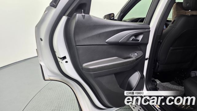Chevrolet Korea Trailblazer 2021 — photo 15