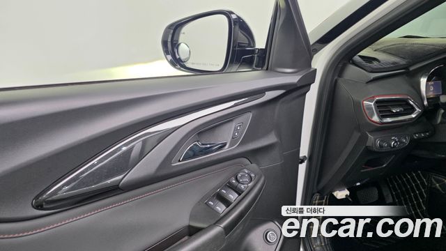 Chevrolet Korea Trailblazer 2021 — photo 35