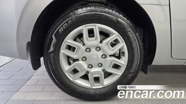 Hyundai Staria 2022 — photo 5