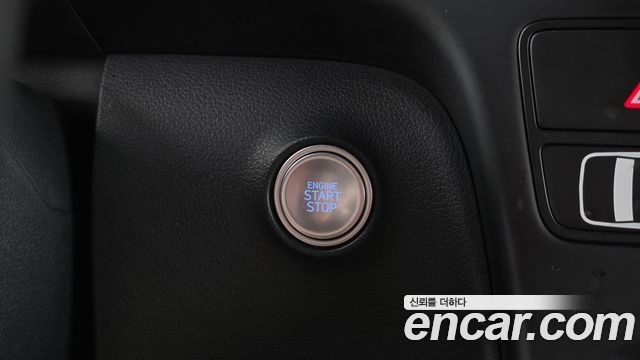 Hyundai Staria 2022 — photo 25