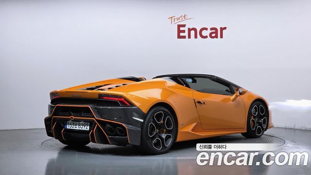 Lamborghini Huracan 2016 — photo 2
