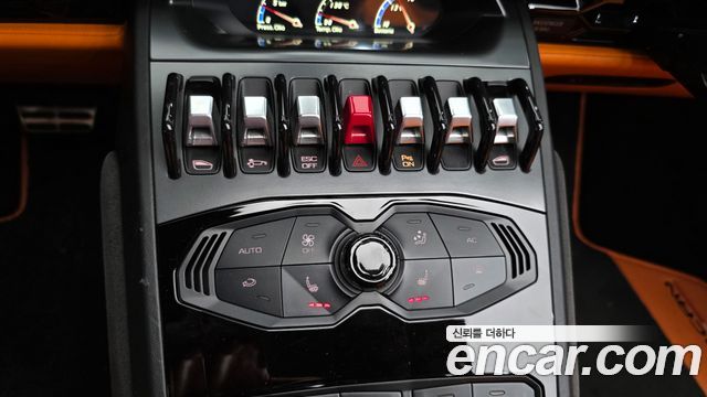Lamborghini Huracan 2016 — photo 16