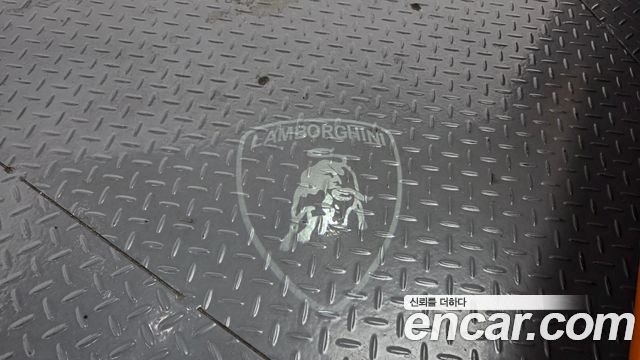Lamborghini Huracan 2016 — photo 20