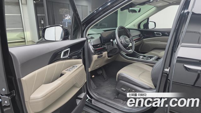 Kia Canival 2024 — photo 10