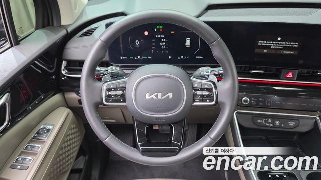 Kia Canival 2024 — photo 13