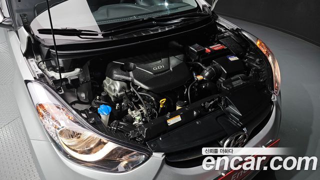 Hyundai AVANTE 2012 — photo 6