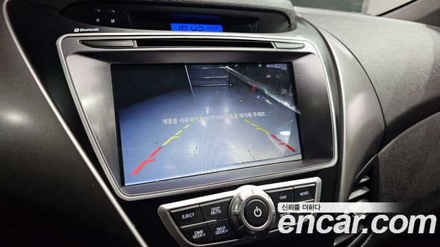 Hyundai AVANTE 2012 — photo 14