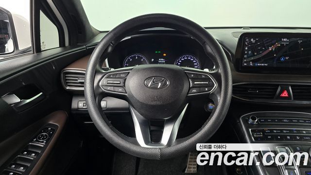 Hyundai Santafe 2021 — photo 18