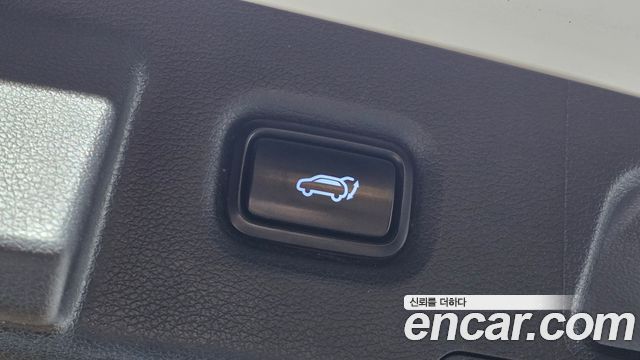 Hyundai Santafe 2021 — photo 30
