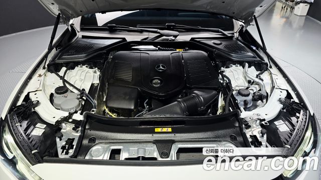 Mercedes-Benz E-Class 2024 — photo 6