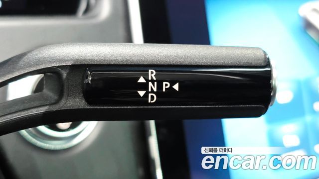 Mercedes-Benz E-Class 2024 — photo 9