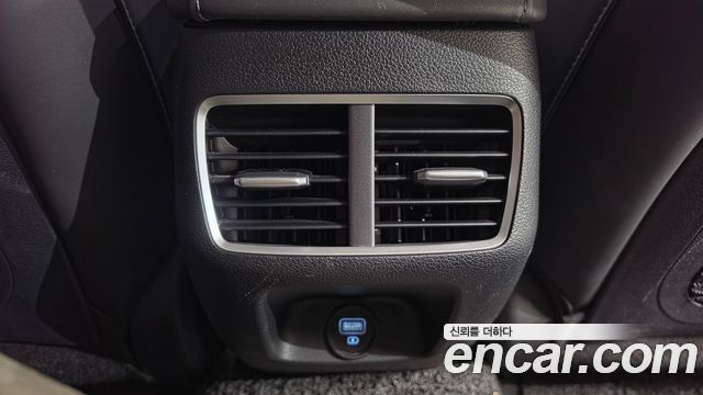 Hyundai Sonata 2020 — photo 28