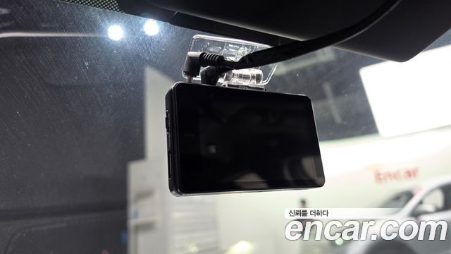 Hyundai Sonata 2020 — photo 31