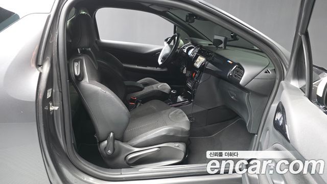 Citroën / DS DS3 2018 — photo 17