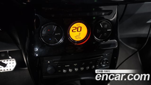 Citroën / DS DS3 2018 — photo 31