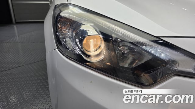 Kia K3 2015 — photo 8