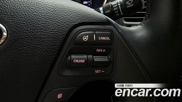 Kia K3 2015 — photo 31