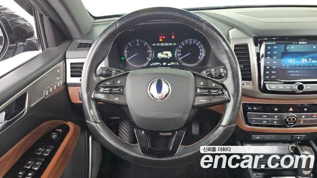 KG Mobility Rexton 2018 — photo 11