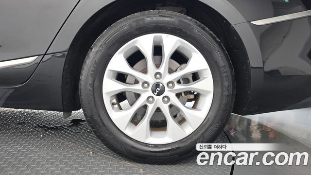 Kia K8 2022 — photo 7