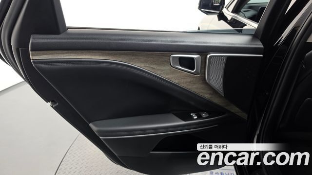 Kia K8 2022 — photo 15