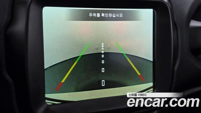 Jeep Renegade 2022 — photo 21