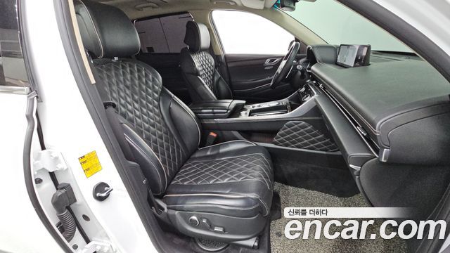 Genesis GV80 2020 — photo 11