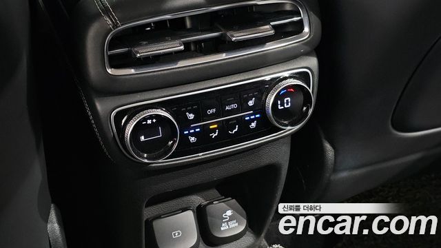 Genesis GV80 2020 — photo 18