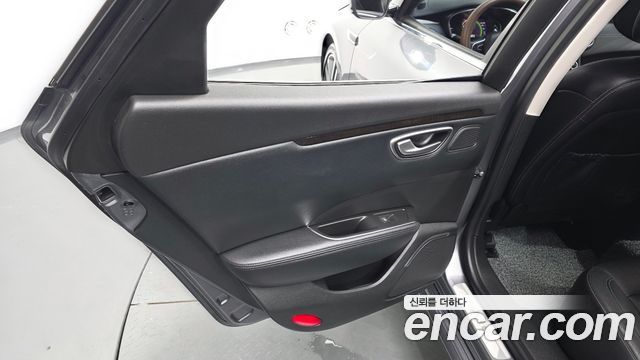 Renault Korea SM6 2019 — photo 15