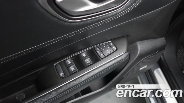 Renault Korea SM6 2019 — photo 28