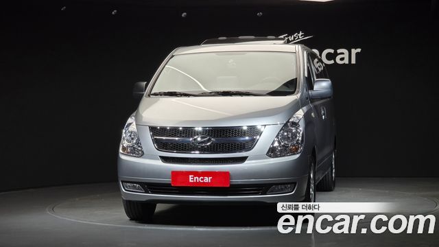 Hyundai Starex 2011 — photo 3