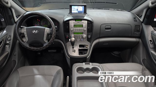 Hyundai Starex 2011 — photo 7