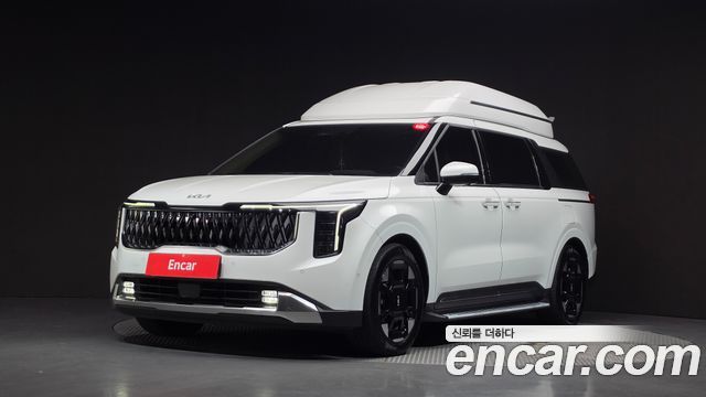 Kia Canival 2025 — photo 1