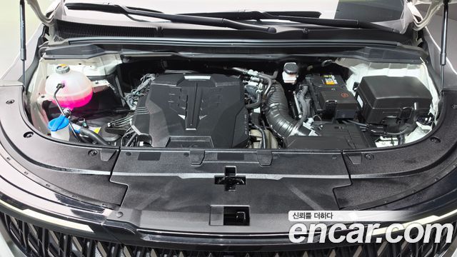 Kia Canival 2025 — photo 6
