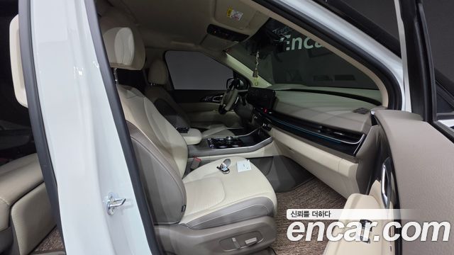 Kia Canival 2025 — photo 13