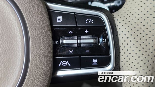 Kia Canival 2025 — photo 22