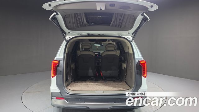 Kia Canival 2025 — photo 35