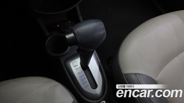 Chevrolet Korea Spark 2012 — photo 12