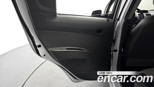 Chevrolet Korea Spark 2012 — photo 15