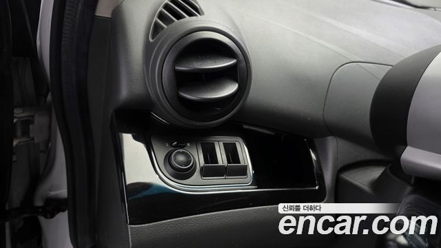 Chevrolet Korea Spark 2012 — photo 29